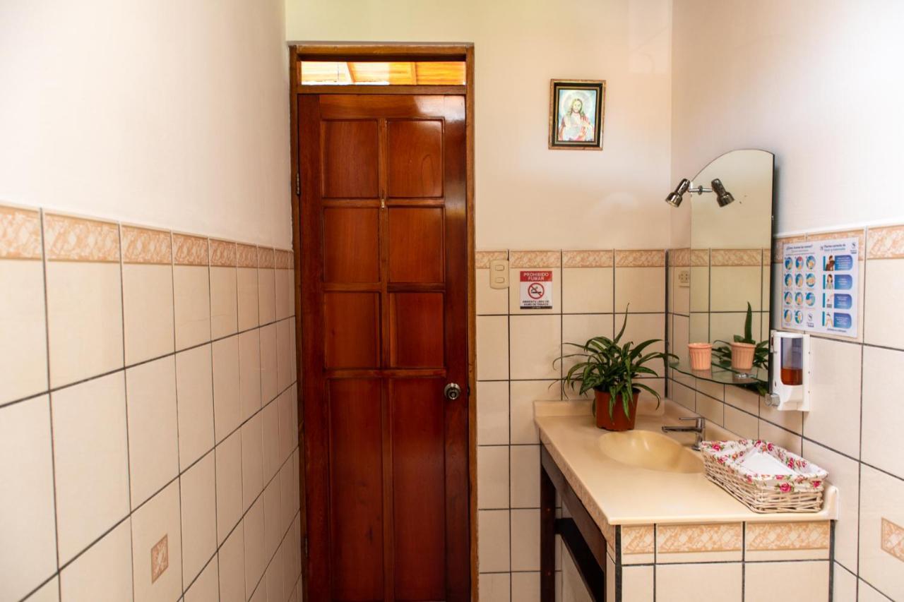 Hostel Bouganvilia Bed And Breakfast San Ramon  Luaran gambar